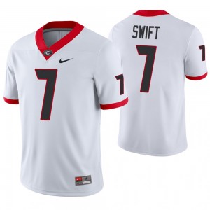 D'Andre Swift Georgia Bulldogs Unsigned Red Jersey 2018 SEC